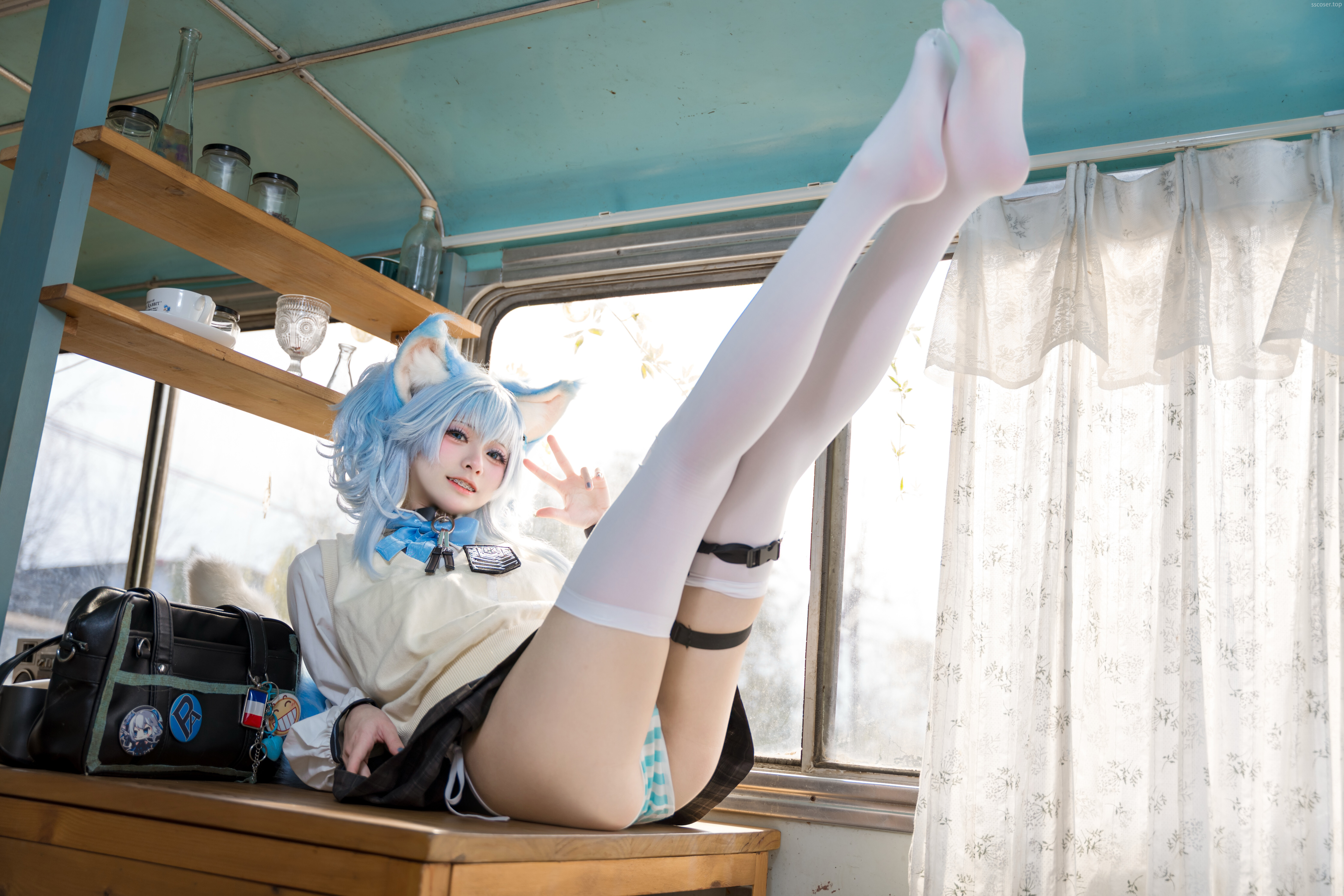 004