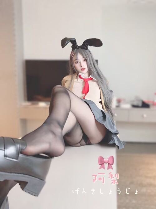 f4f7927e30b0ba5a37d4778cf277178a.jpg