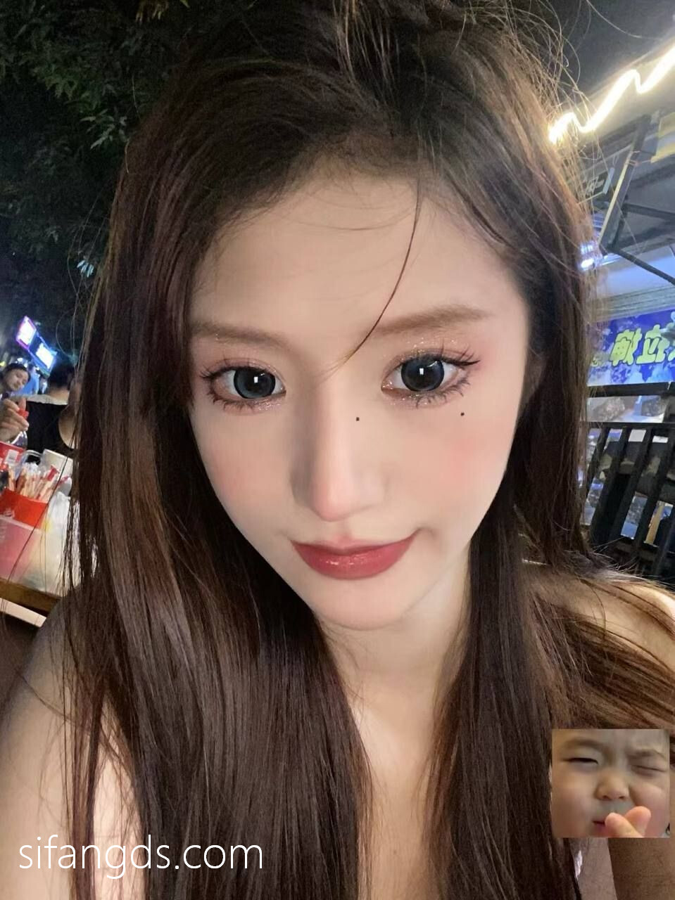 P (18)