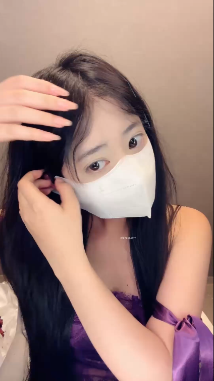 1744117917439