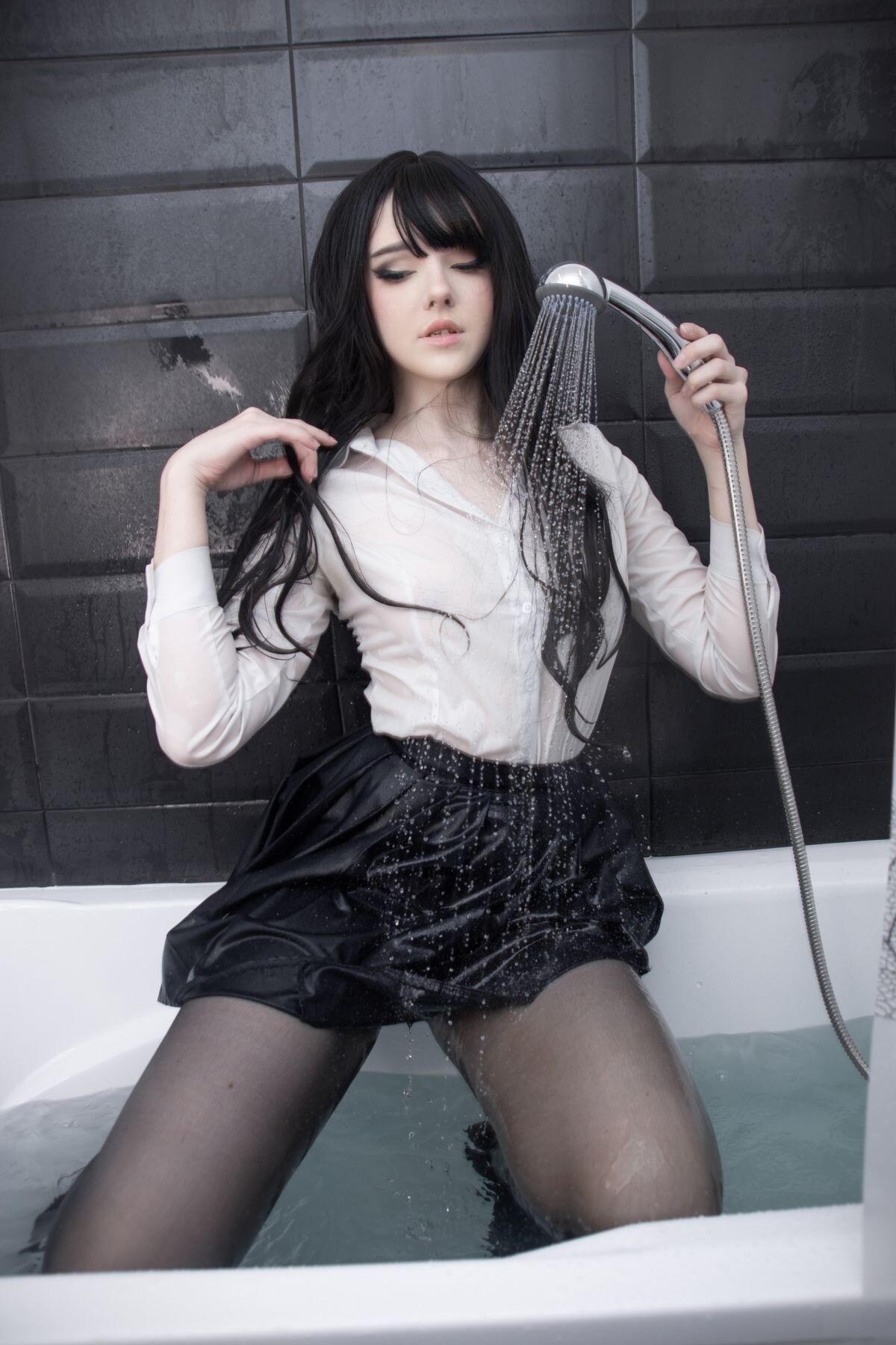 Candy Ball Vol.052 Bath Girl[115P-20V-593.7M][百度网盘]