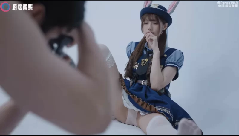 图片[2]-【COSPLAY/视频/步兵中文】saki纱季：COSer线下私拍被摄影师强行互免 [1V]【700M】-嘤嘤怪之家