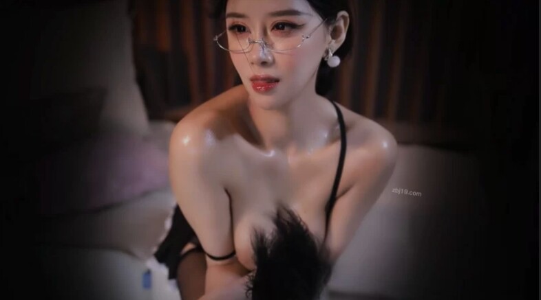 图片[1]-[视频/合集/步兵] 网易CC 小恩雅 高端COS直播订制视频合集 [3V] [1.7G]-嘤嘤怪之家