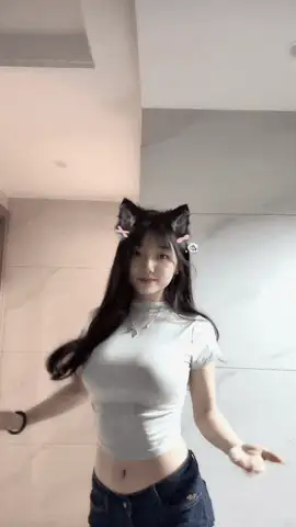 图片[2]-[视频/步兵/合集] 抖音70W粉丝巨RU网红 宝贝77 @77sunny 金主订制流出视频合集 步兵 [958V 377P] [1G]-嘤嘤怪之家