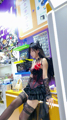 1001996fc80d50a05bc3b.gif