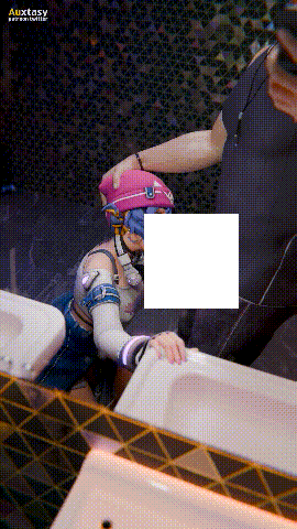 M5677b302f1fcb9333.gif