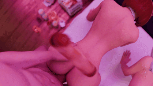 8bdcd08572b8c905a.gif