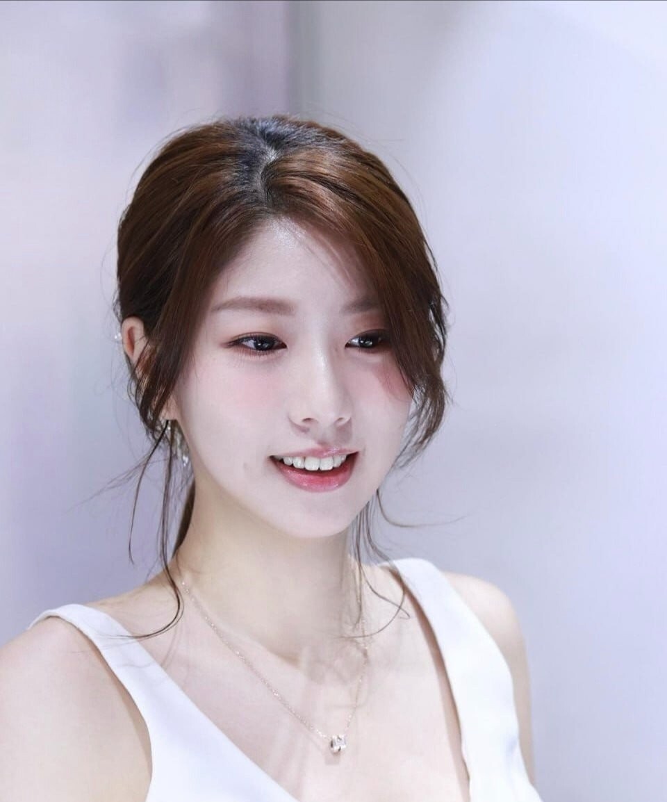 图片[11]-不能错过的极品高颜值女神级别美女白金泄密资源无水印原档合集[18G]-X次元社
