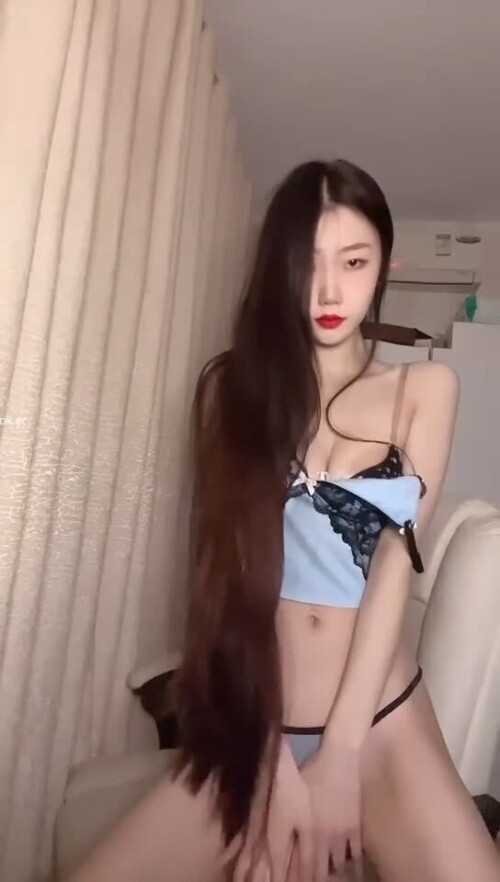 [三次元]八月未央!白护~露脸~自~ [度盘/12v/4.76G]