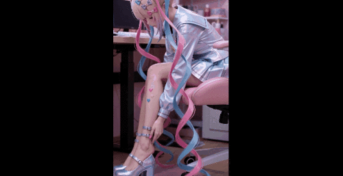 11fbcd47e95a819835.gif